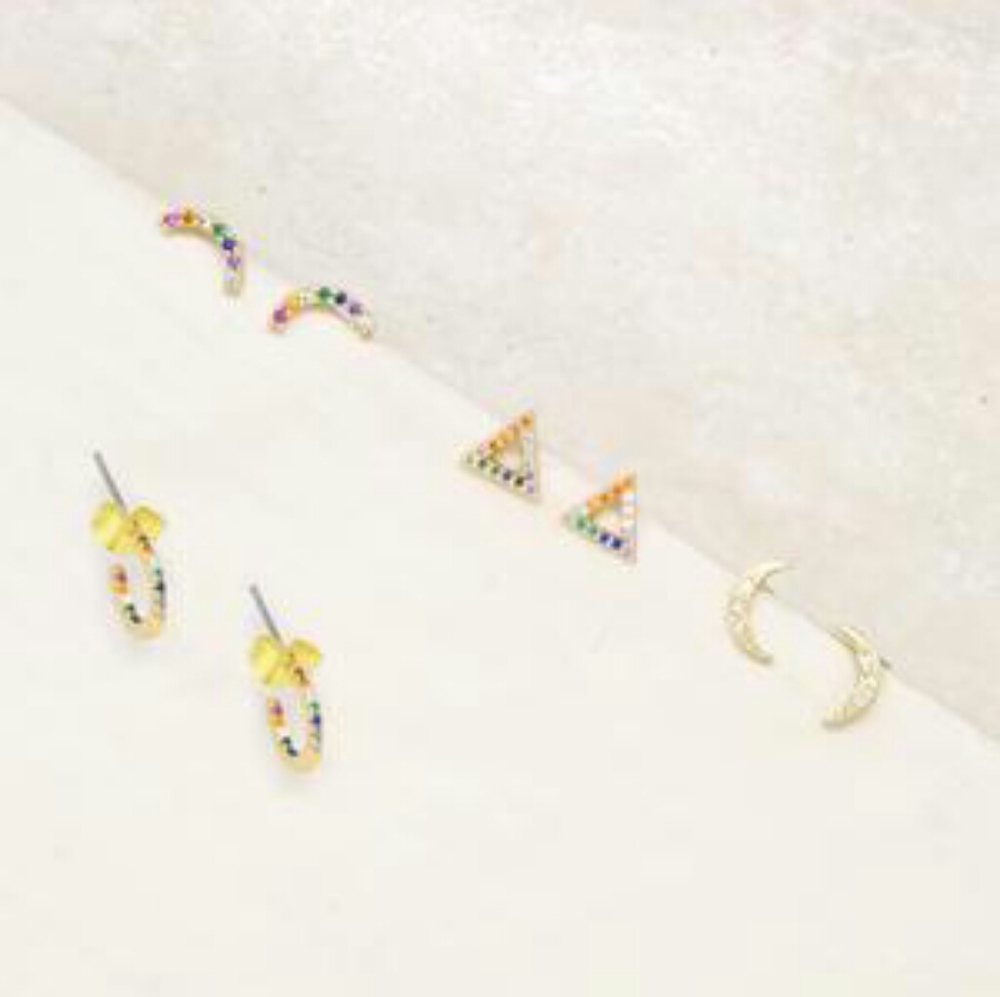 Rainbow Crystal & 18k Gold Plated Set of 4 Stud Ea